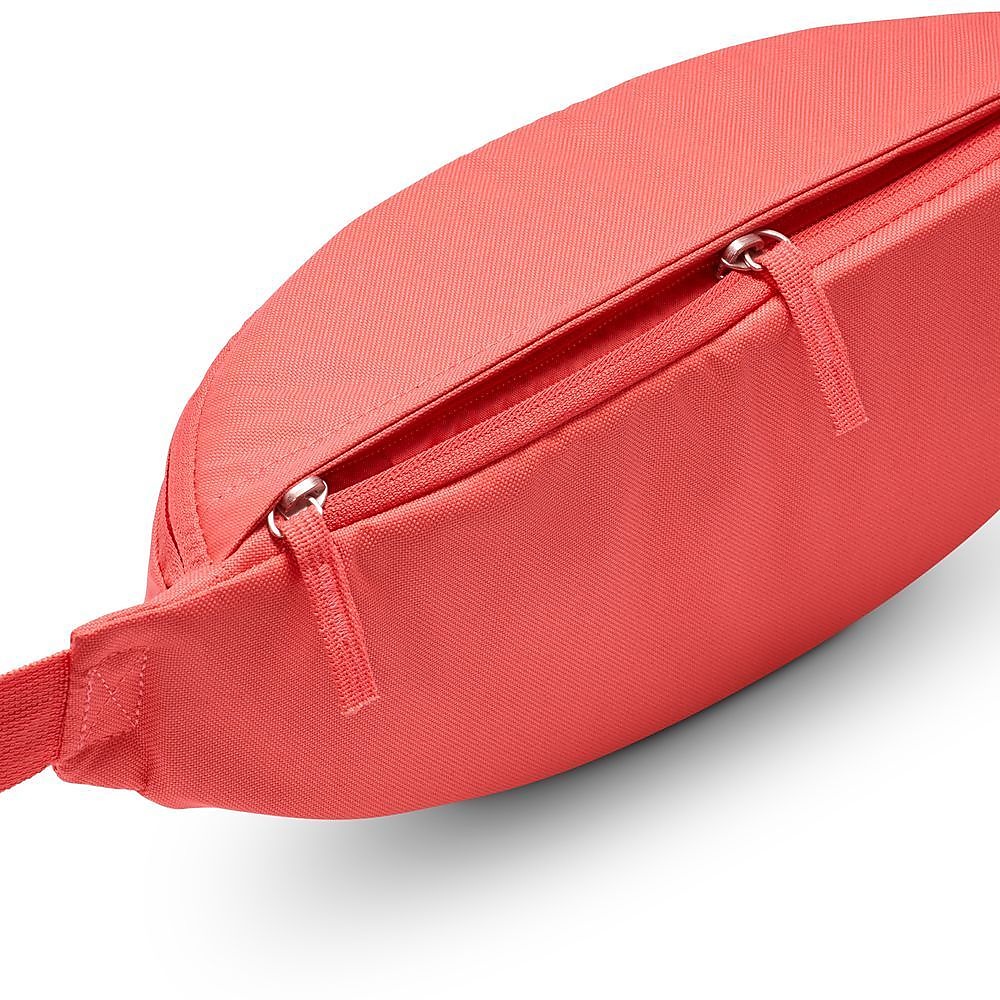 ナイキ ヘリテージ ウエスト パック