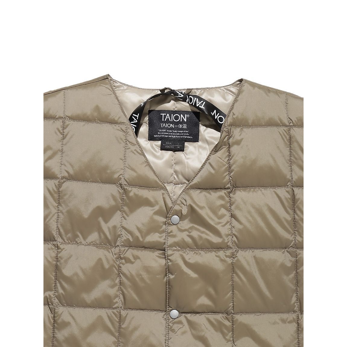 V NECK BUTTON DOWN VEST