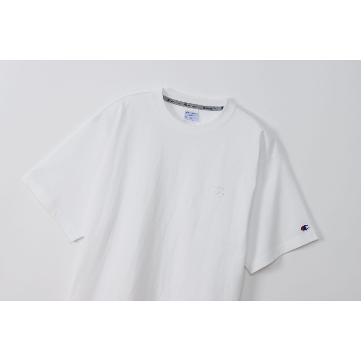 SHORT SLEEVE T-SHIRT