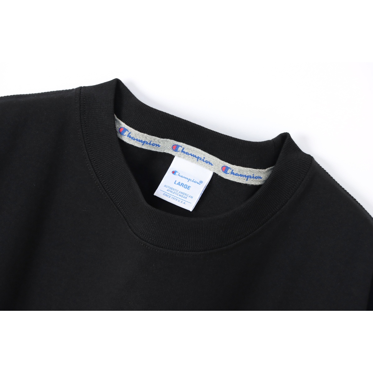 SHORT SLEEVE T-SHIRT