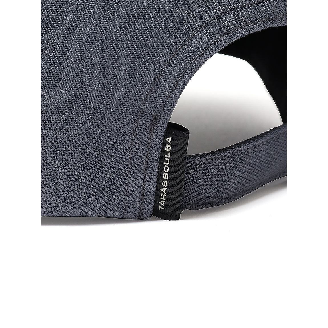 スクエアロゴキャップ