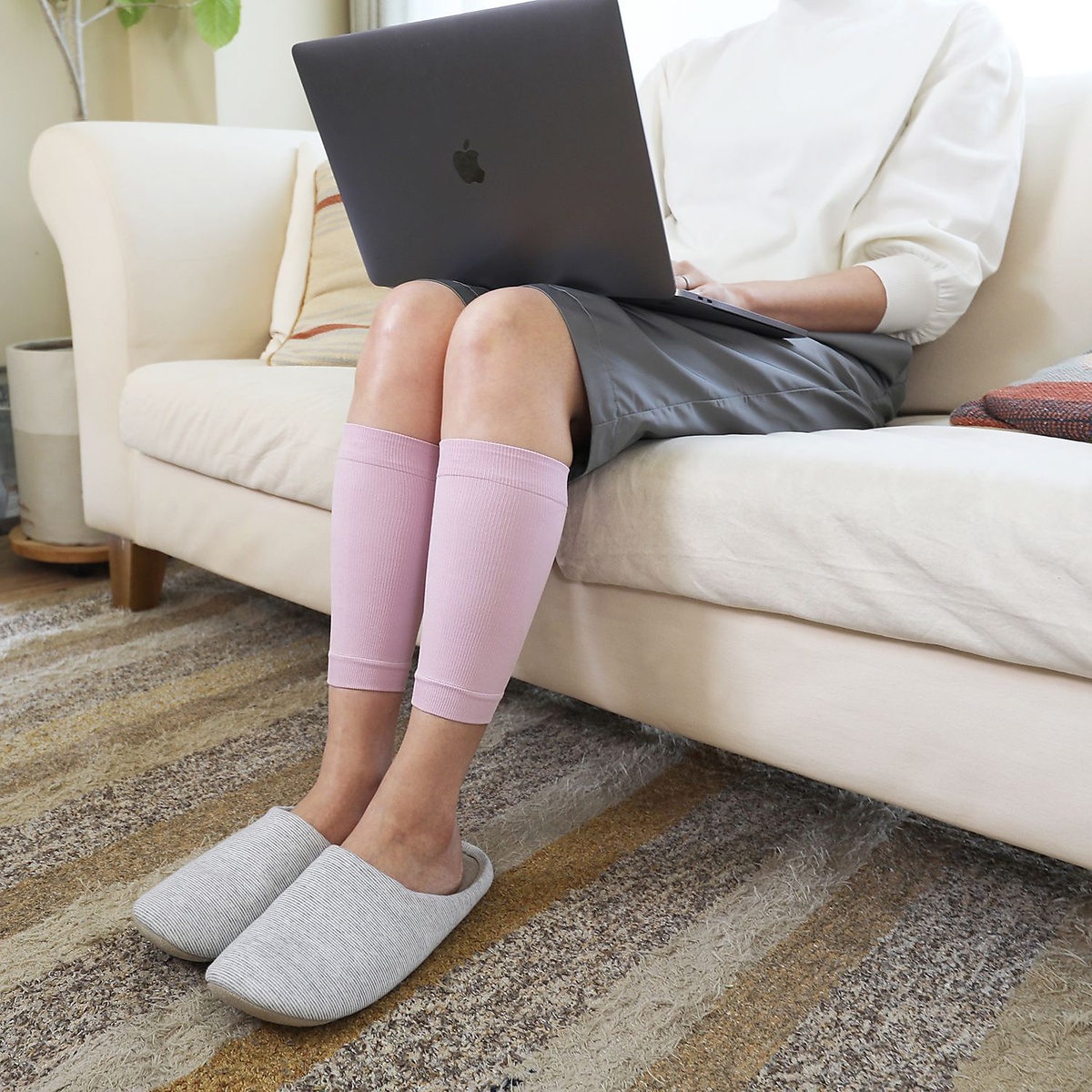 靴下サプリ　好きなときだけ！ふくらはぎ押し上げサポーター