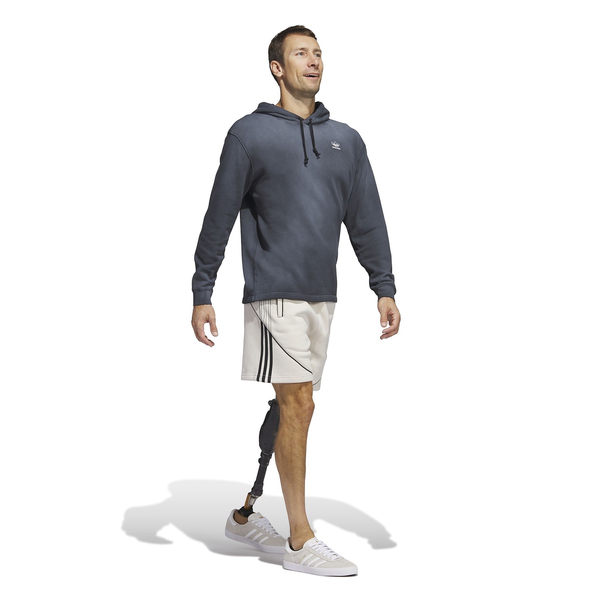 アディカラー ガーメントダイ パーカー / ADICOLOR ESS+ DYE HOODIE