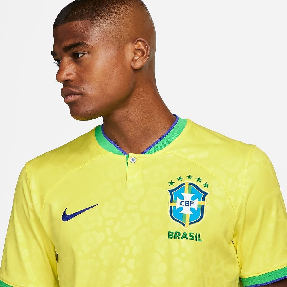 2022年モデル ブラジル代表HOMEレプリカシャツ