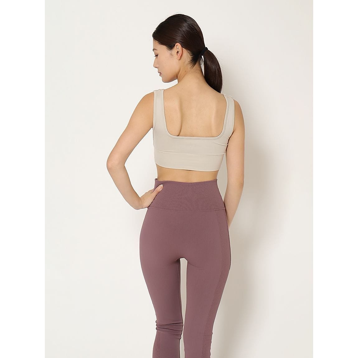 TO/18 KNIT SQA CAMI
