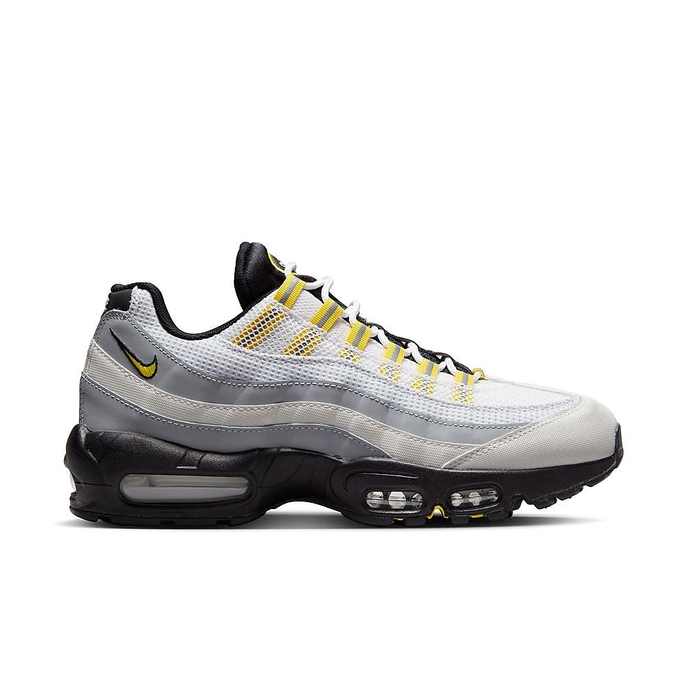 ナイキ エア マックス 95 エッセンシャル