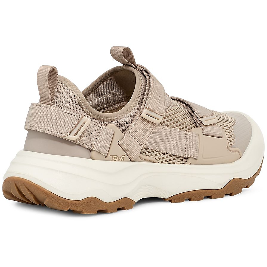 OUTFLOW UNIVERSAL (アウトフロー ユニバーサル)