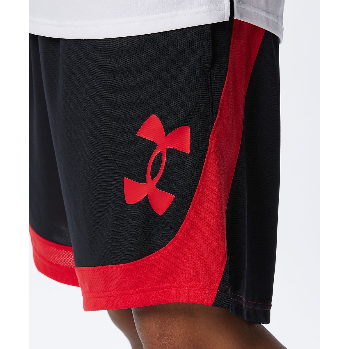 UA BASELINE SHORTS