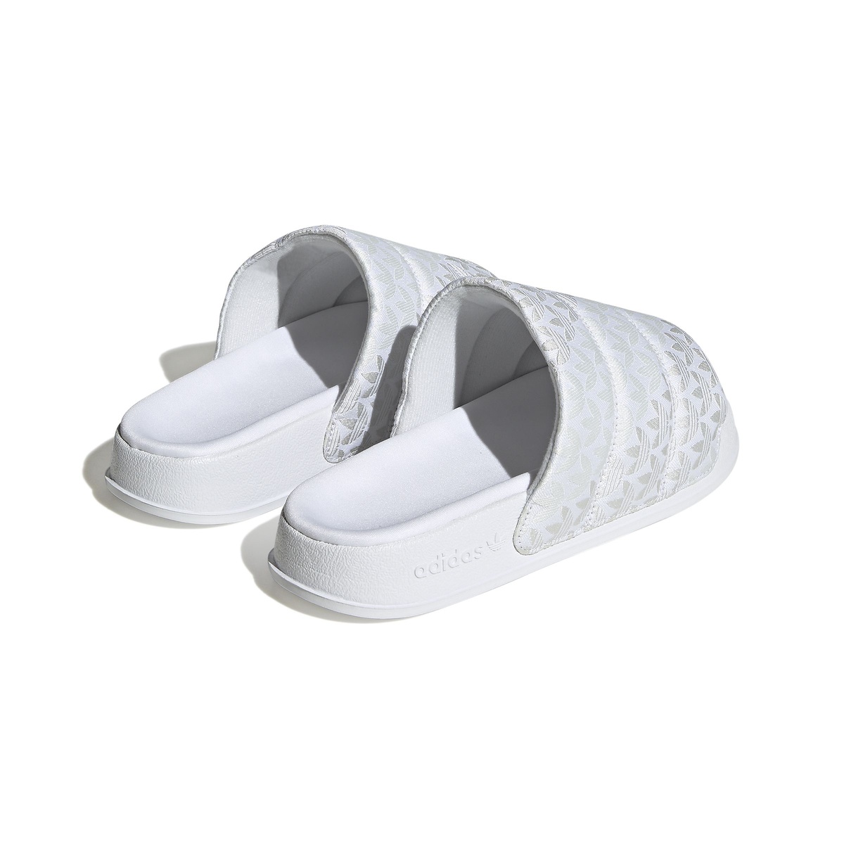 ADILETTE ESSENTIAL W