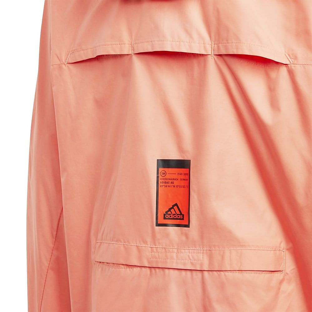 U KIDS CE ウィンドブレーカー