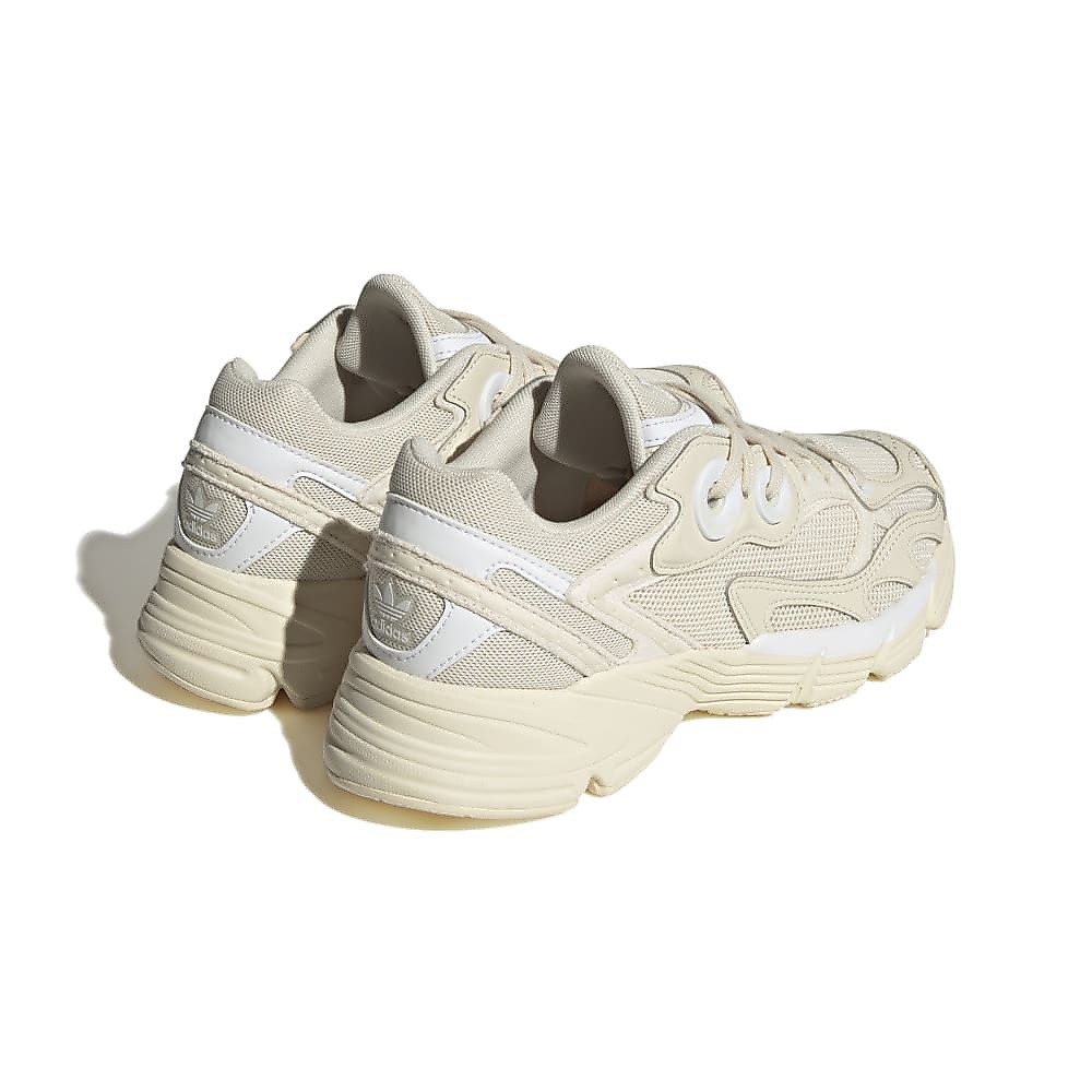 ADIDAS ASTIR W