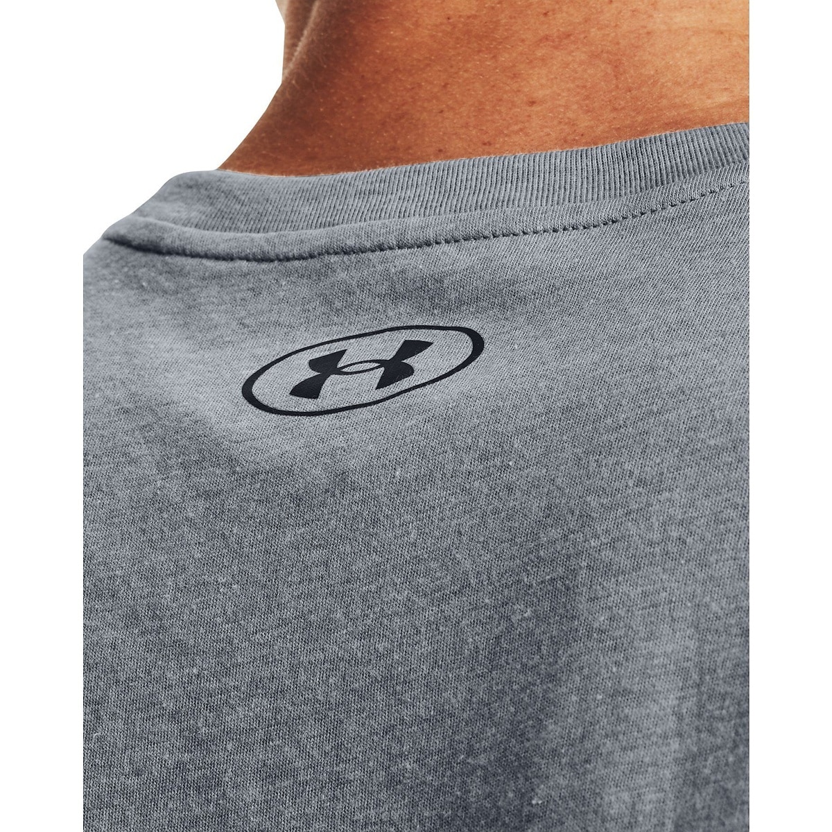 UA INTELLIKNIT CREW SWEATER