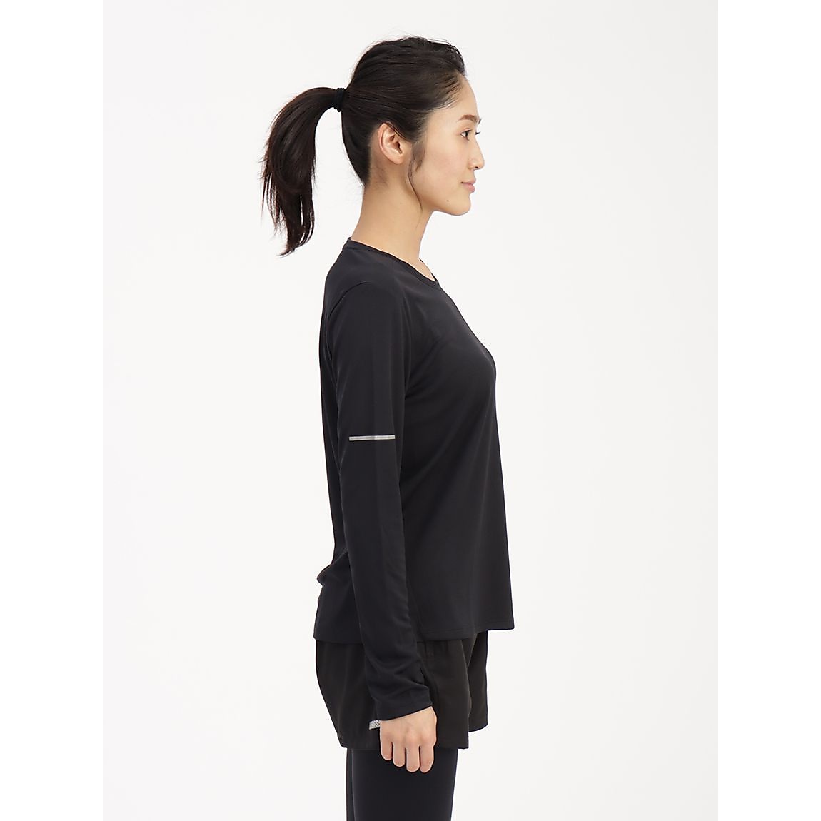 ウィメンズエアロ　ロングスリーブ