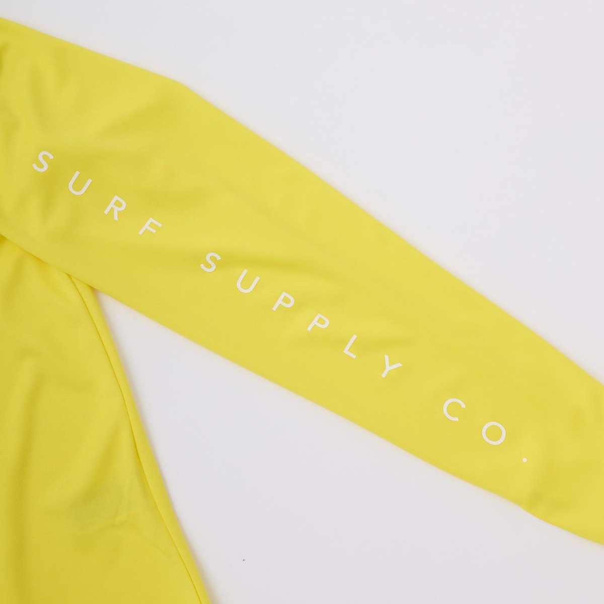 キッズRUSTYラッシュガード