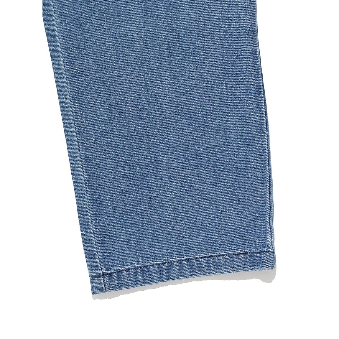 スニーカーパンツ