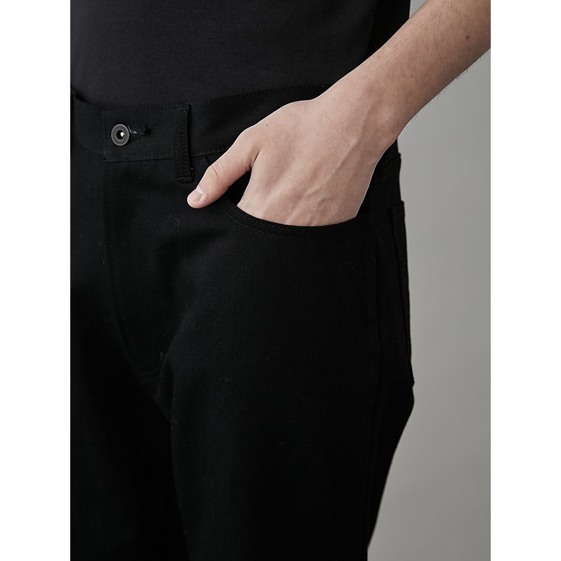 ストレートデニム