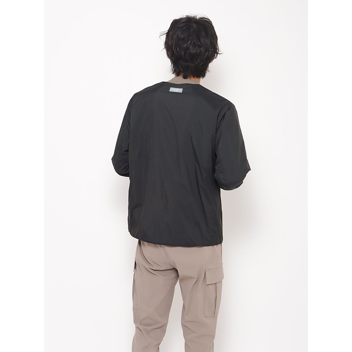 トリニティエアリー ノーカラージャケットUNISEX