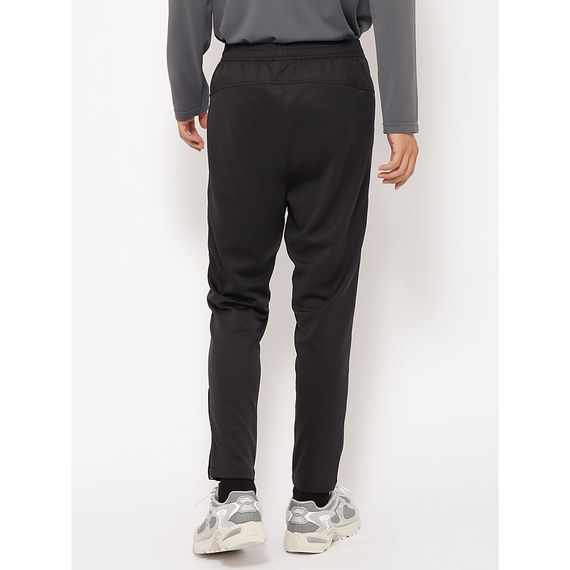 トリニティエアリーハイブリット トラックパンツMENS