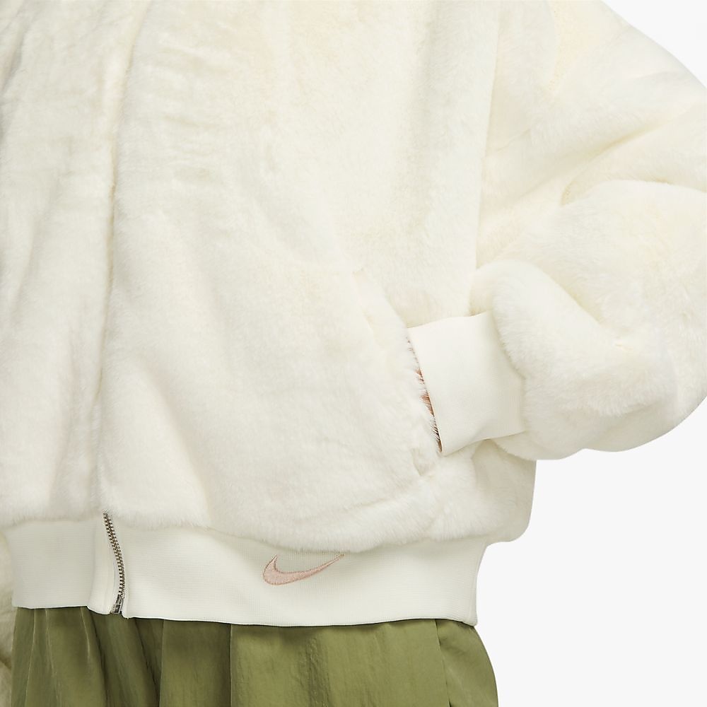ナイキ ウィメンズ NSW ファックス ファー ボンバー ジャケット