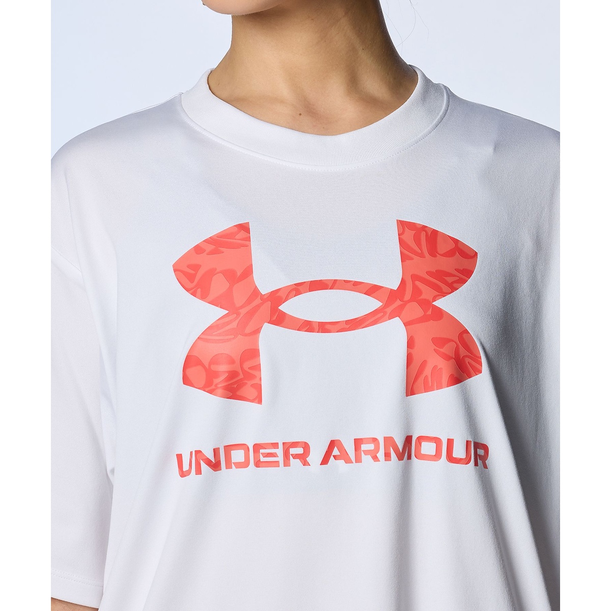UA TECH OVERSIZE SHORT SLEEVE T-SHIRT