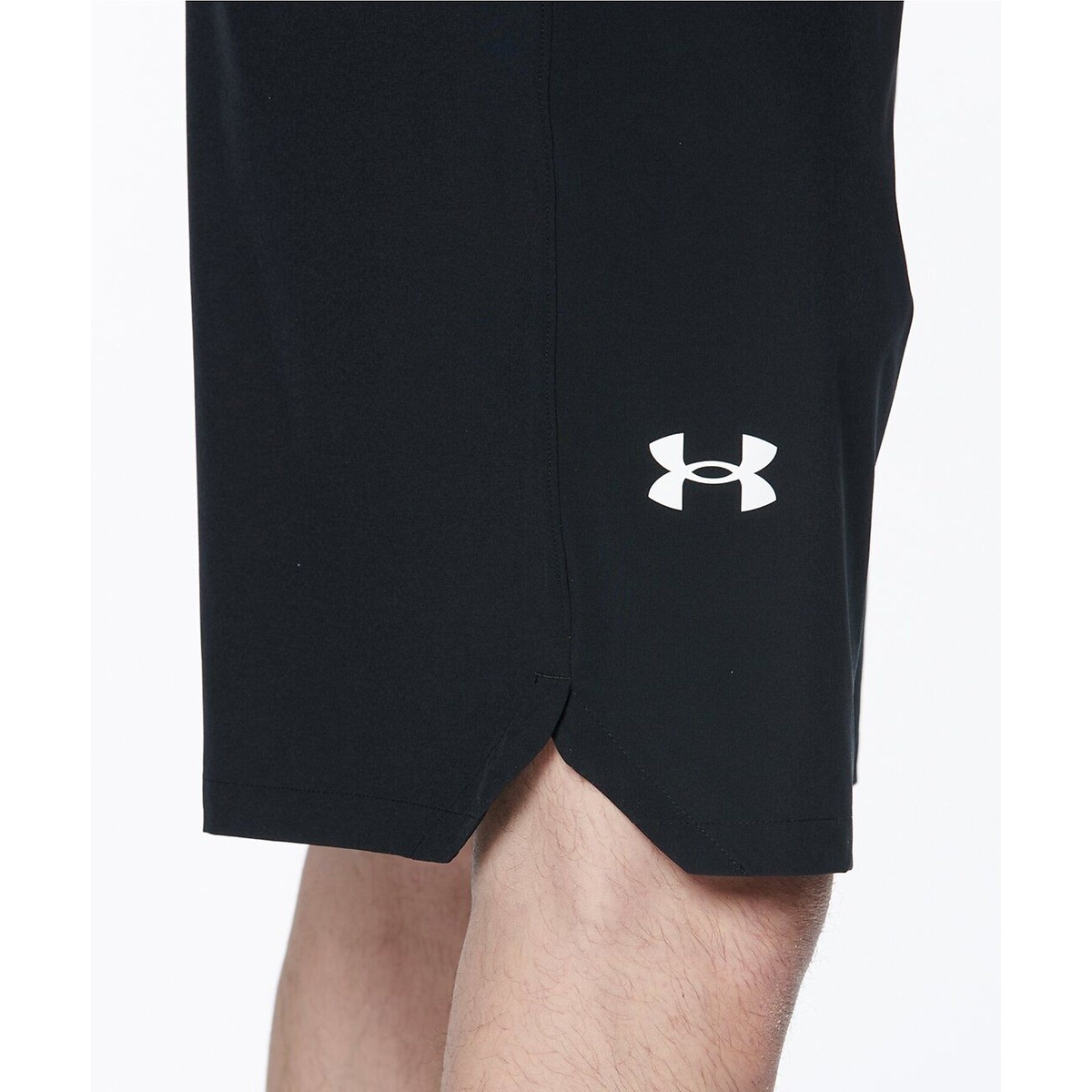 UA Woven Shorts