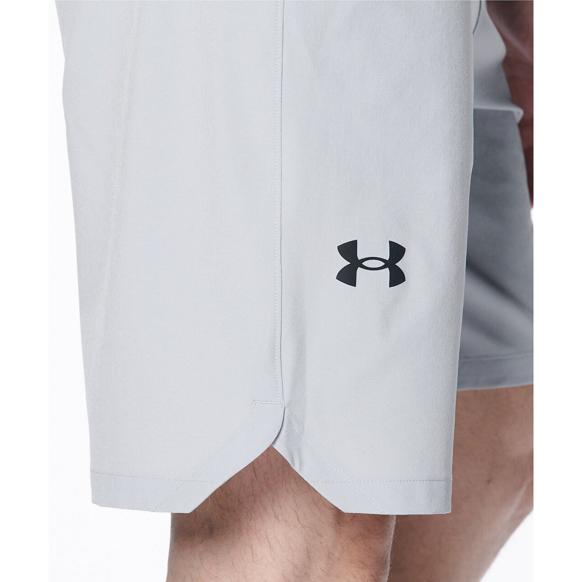 UA Woven Shorts