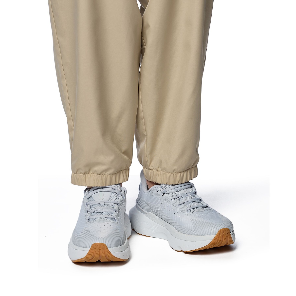 UA MESH LINER WOVEN PANTS
