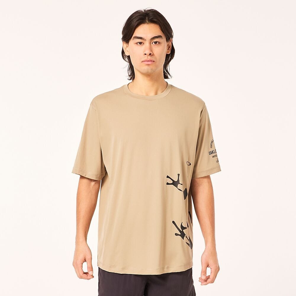 EN AMPHIBIAN SS T BOLD FROG 1.0