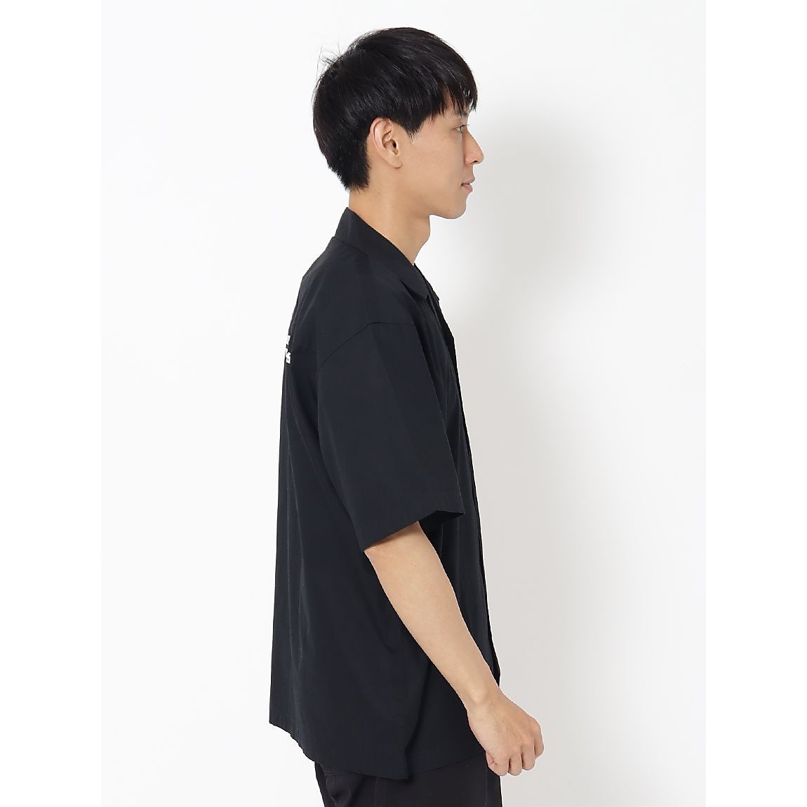 S/S LINK SCRIPT SHIRT