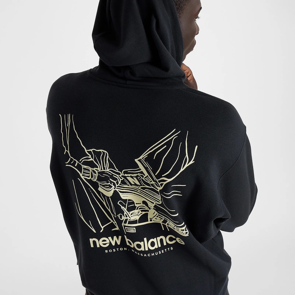 New Balance リラックスド シャイン スウェットフーディ