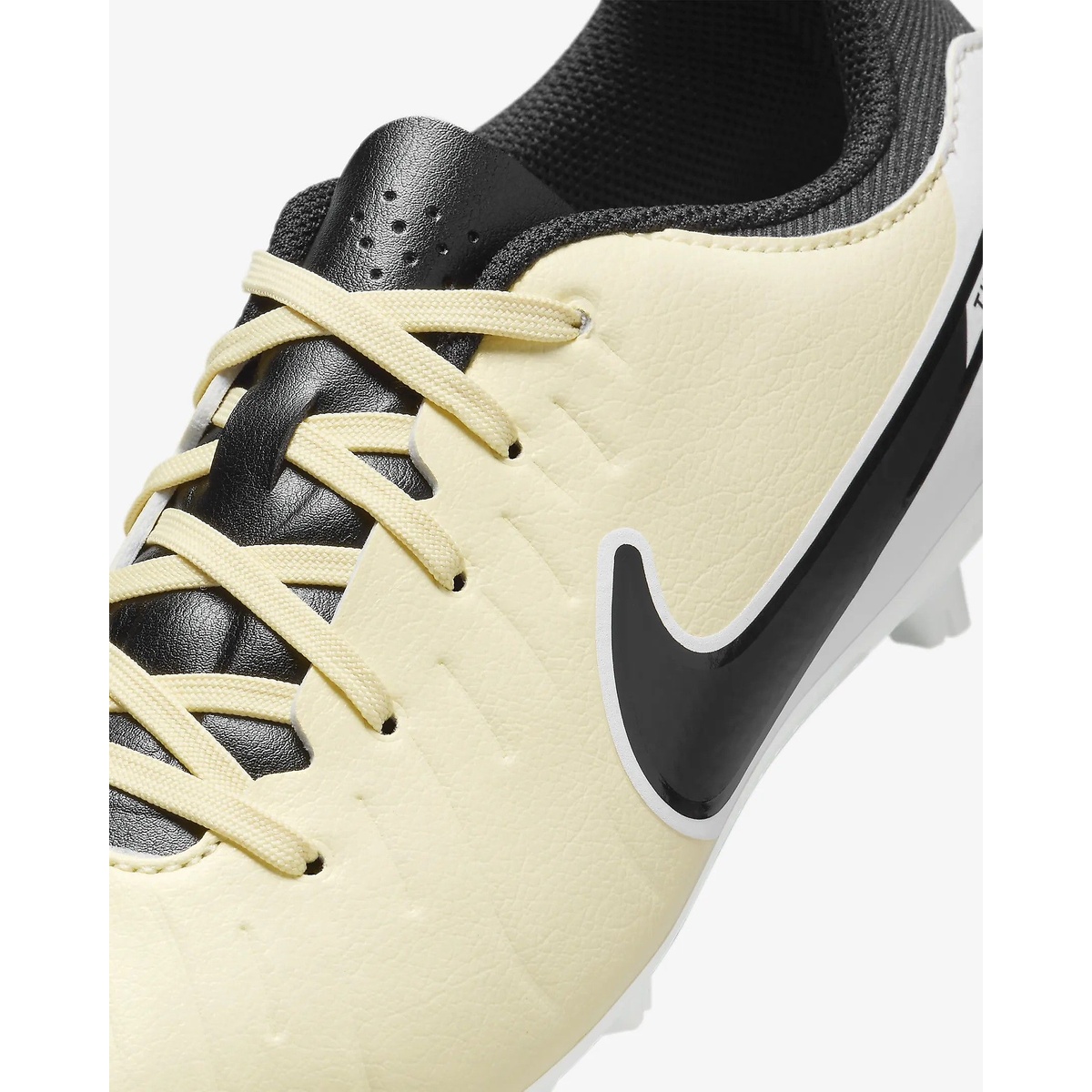 Nike Jr. Tiempo Legend 10 Academy