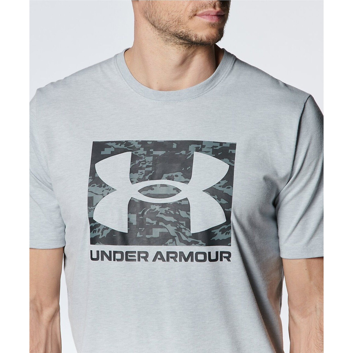 UA BOXED SPORTSTYLE LOGO SS