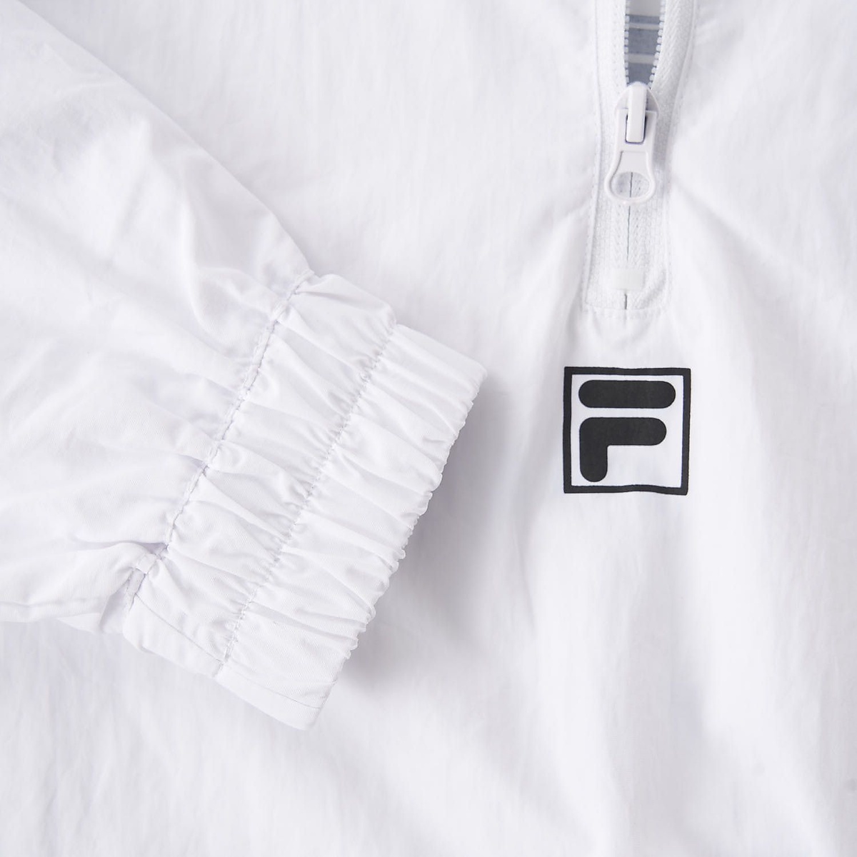 FILAプルオーバー