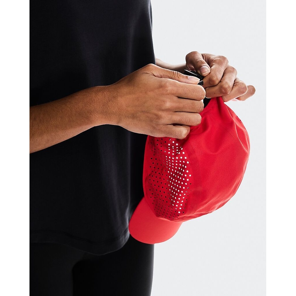 Onオン - Lightweight Cap 301.01768ZU/メガスポーツ公式オンライン