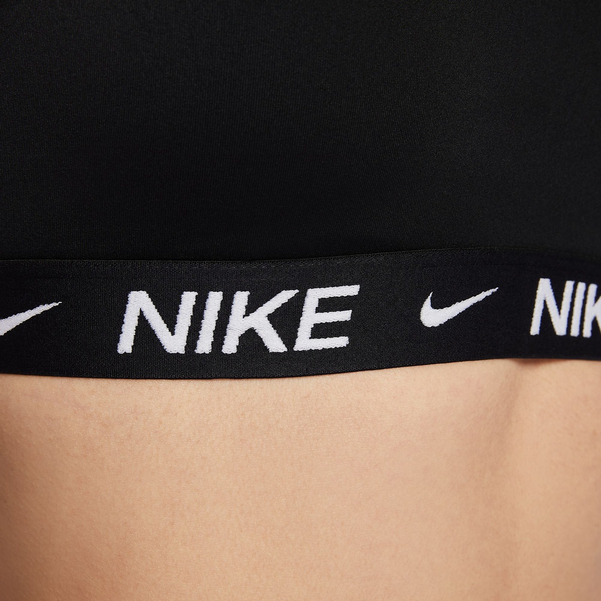 ナイキ ウィメンズ DF LGT SPT インディ ブラ