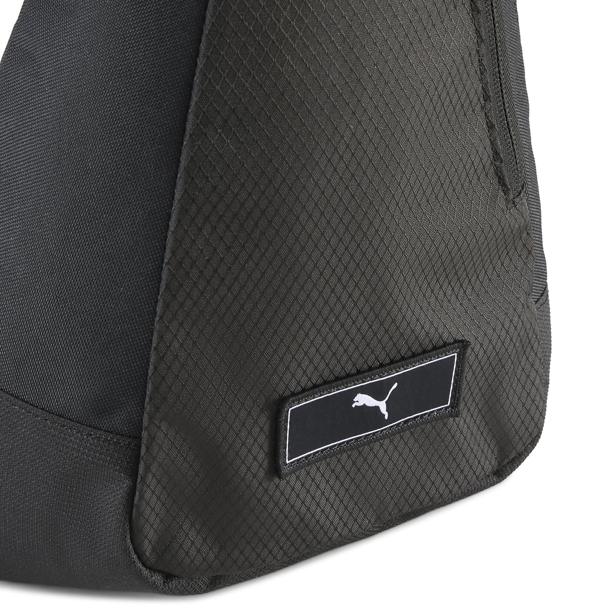 PUMA DECK スリング バッグ