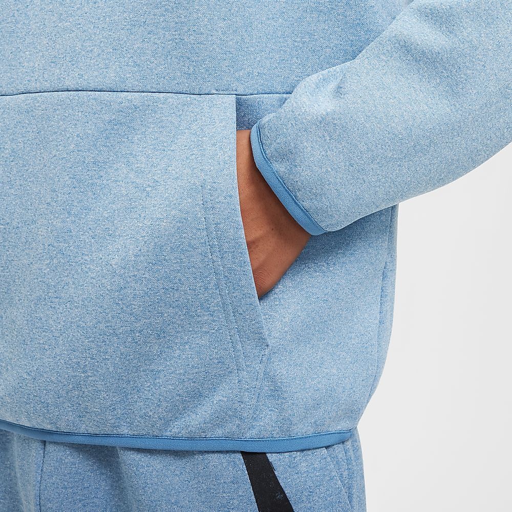 ナイキ TF スウッシュ プルオーバー L/S フーディ