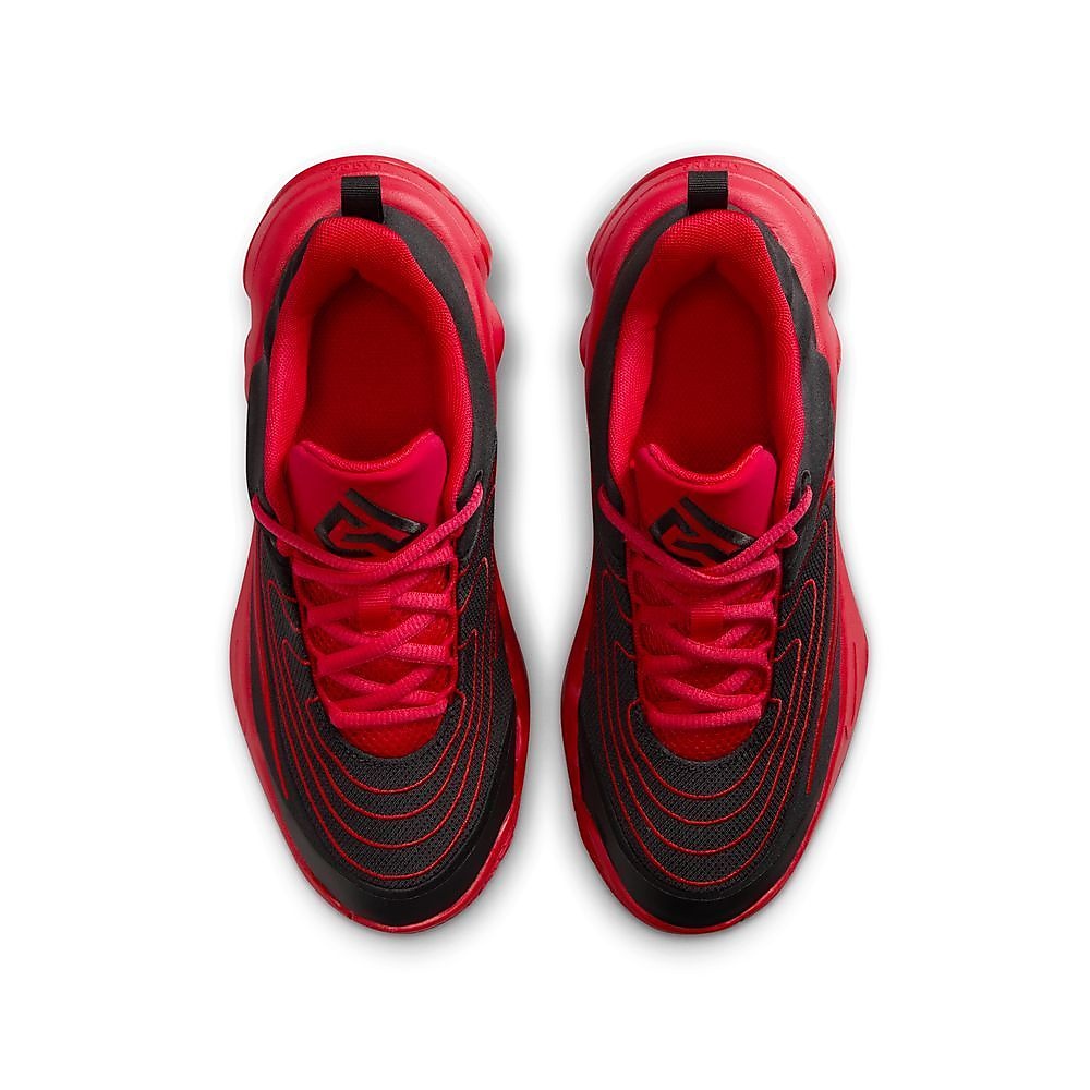 ナイキ ヤニス イモータリティ 4 GS