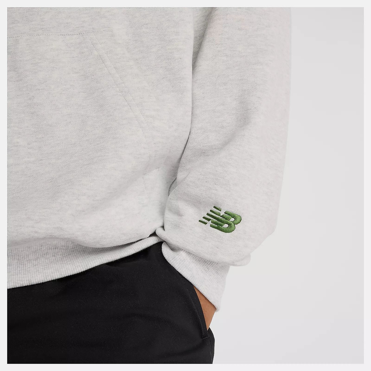 Athletics シグネチャーフーディ