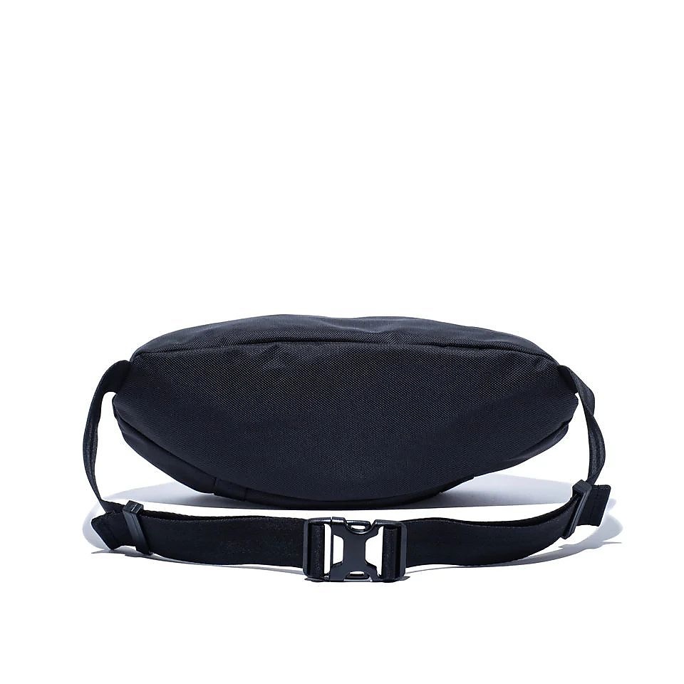 WAIST BAG NEW ERA BLK WHI 251