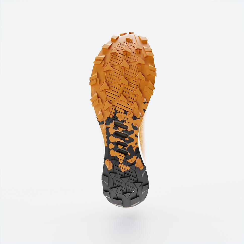 トレイルシューズ