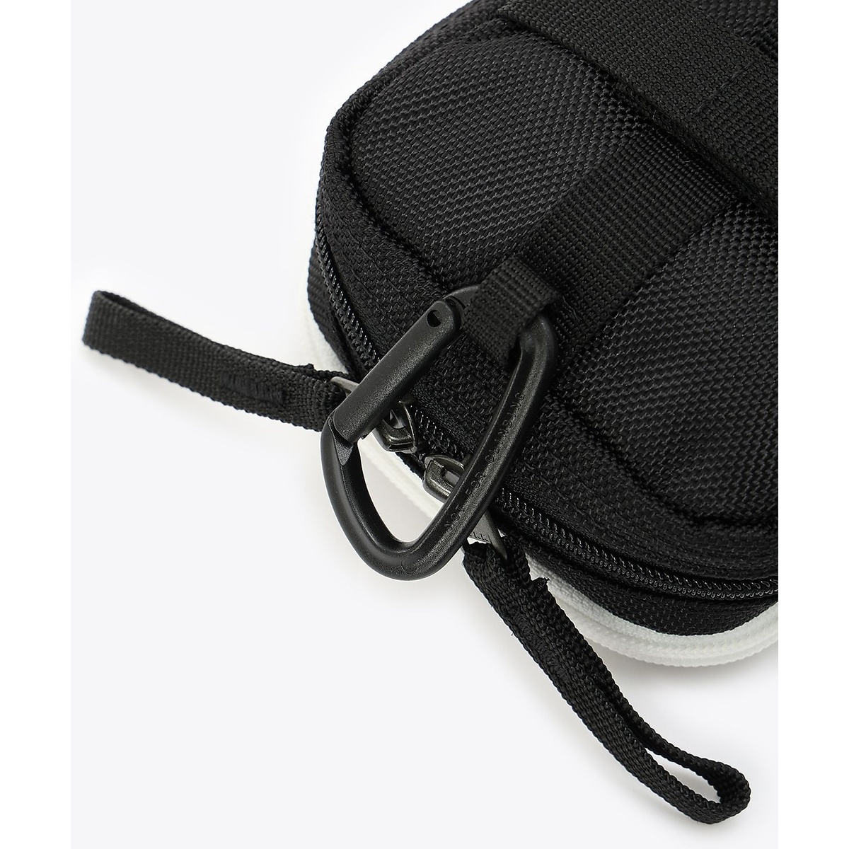 ブレムナースロープポーチ