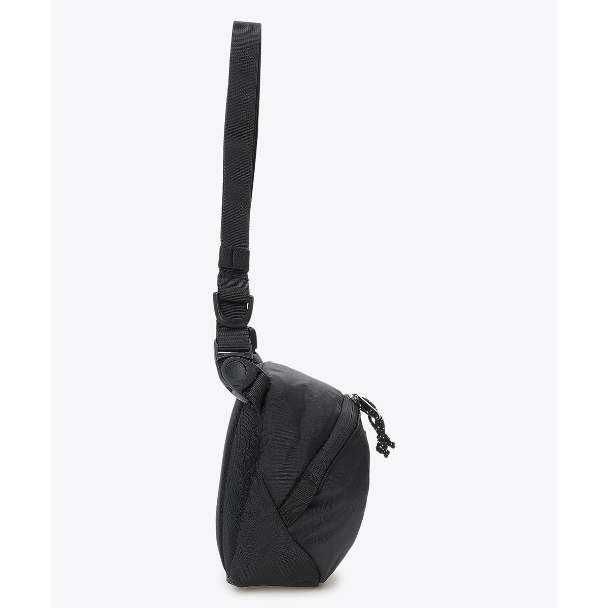 パナシーアショルダー