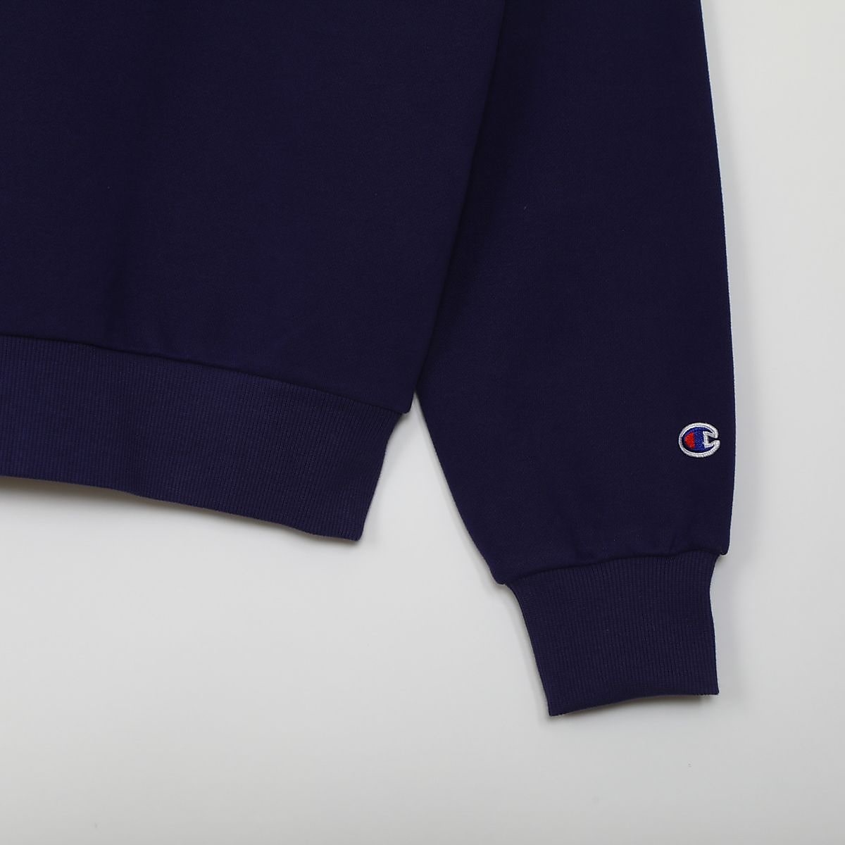 CREW NECK SWEATSHIRT