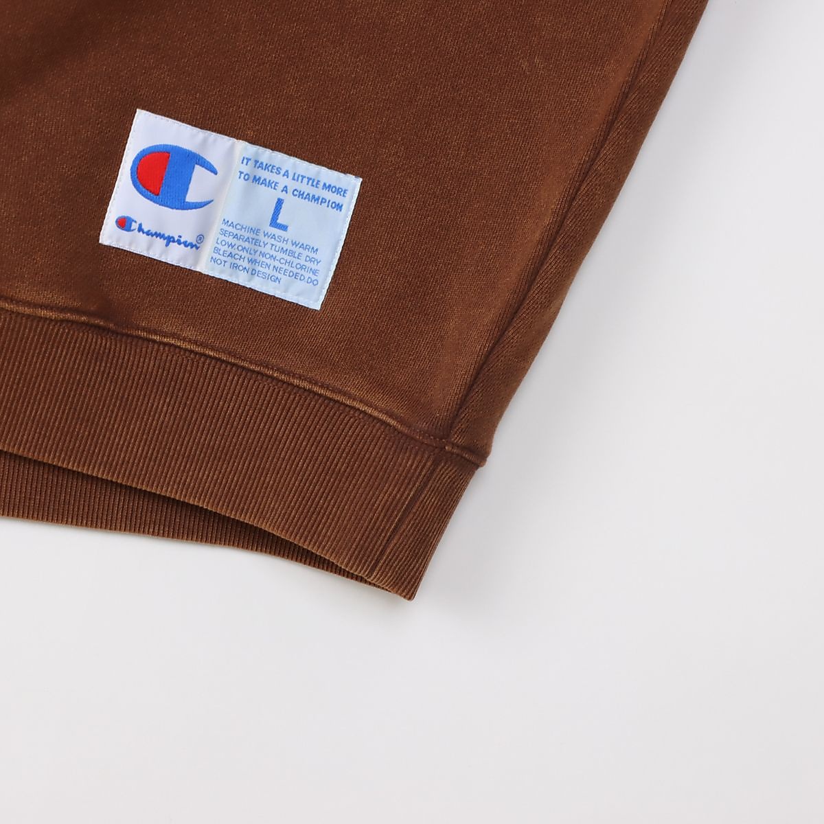 CREW NECK SWEATSHIRT