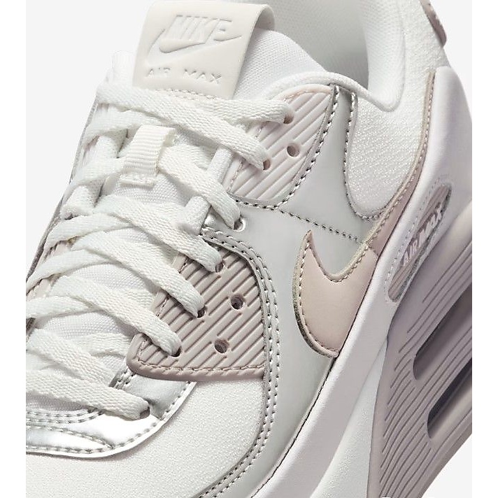 ナイキ エア マックス 90 LV8