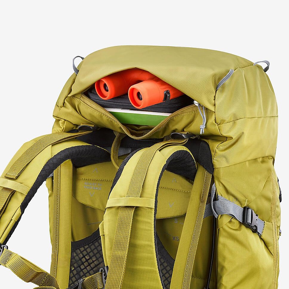 ハイキングバックパック38LYEL