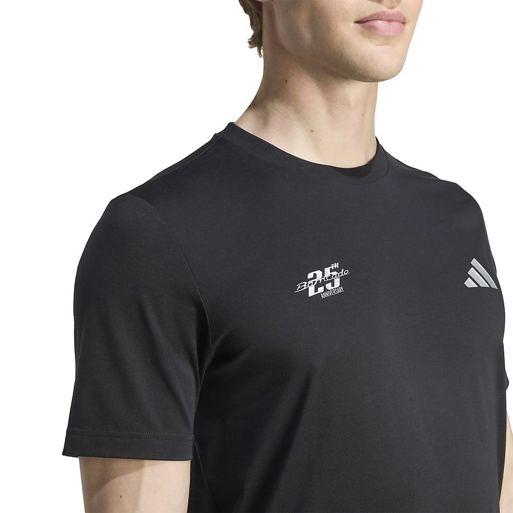 MTENNISBARRICADEグラフィックTシャツ