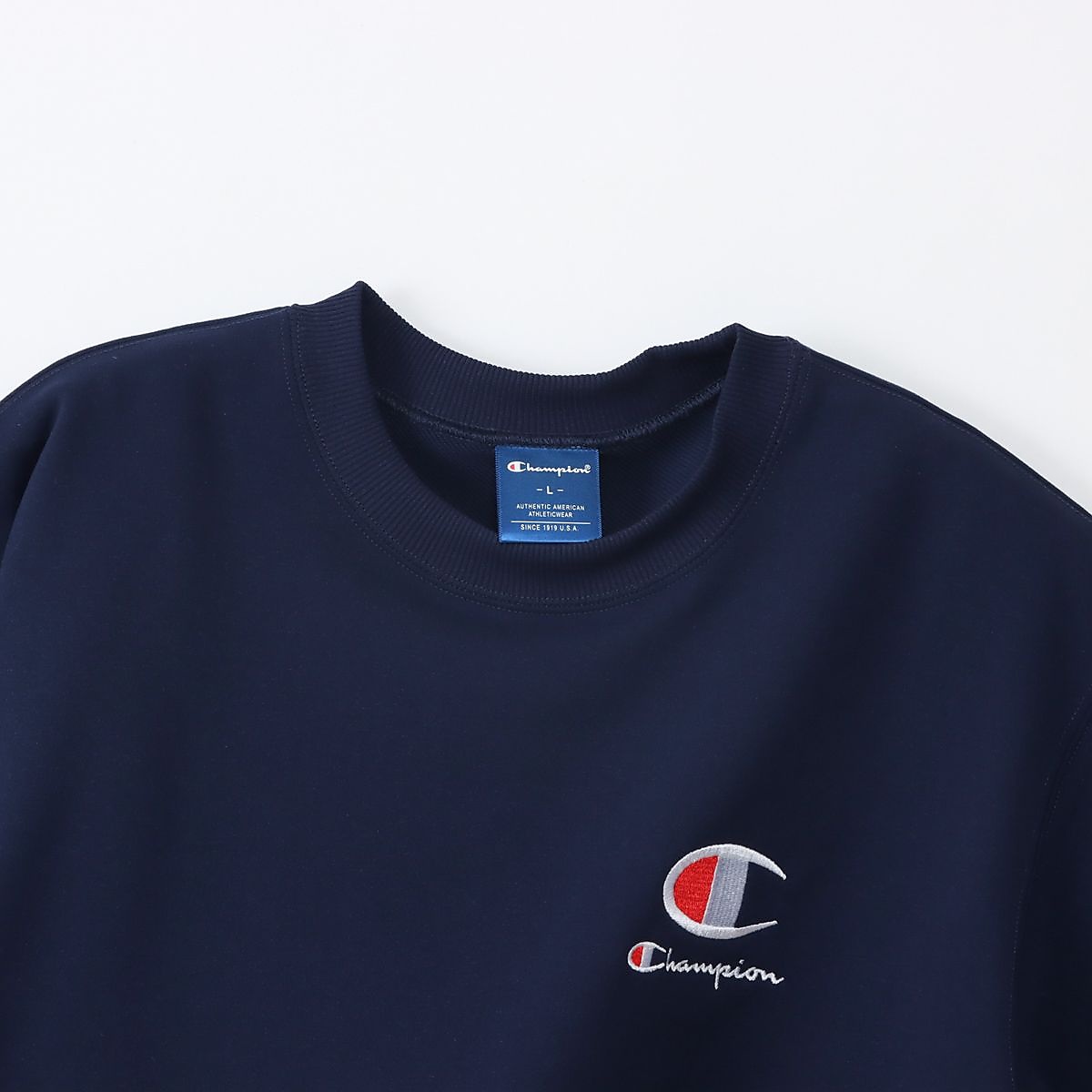 CREW NECK SWEATSHIRT