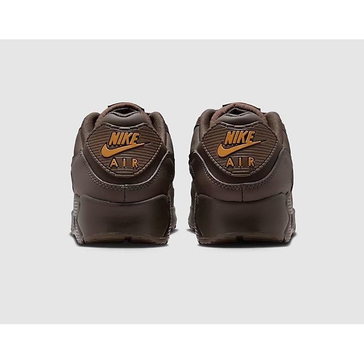 ナイキ エア マックス 90 ESS+